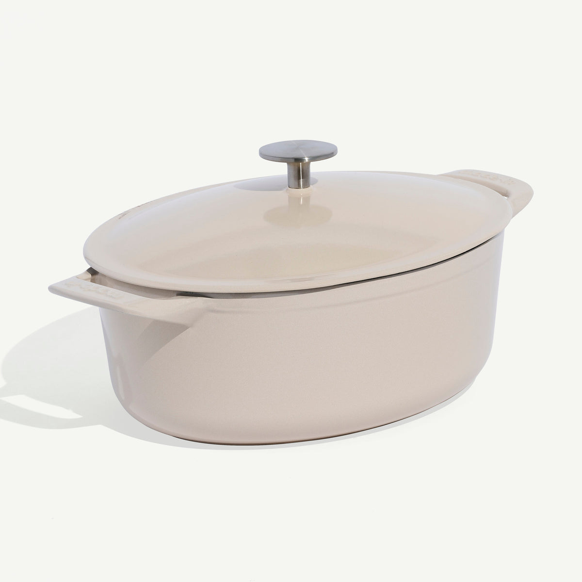 Enamelled Cast Iron Oval Dutch Oven
